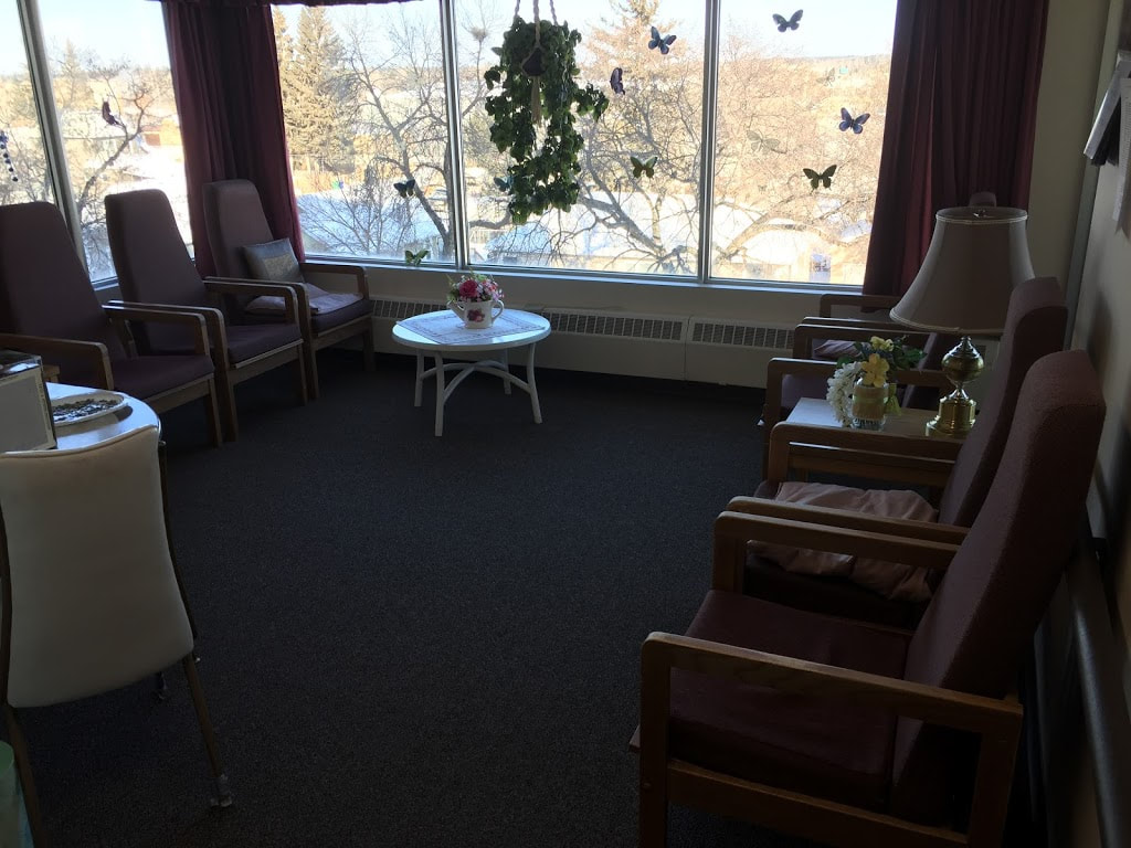 Foyer - Columbian Centre Prince Albert - Senior Complex